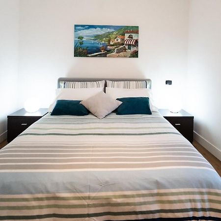 Family Nest Overlooking Lake Como - By Rent All Como Argegno Extérieur photo