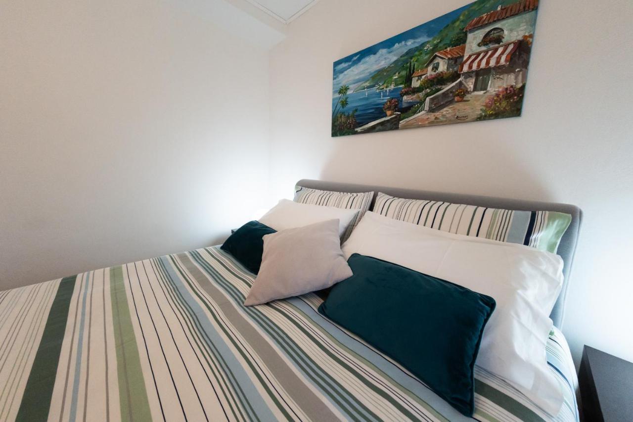 Family Nest Overlooking Lake Como - By Rent All Como Argegno Extérieur photo